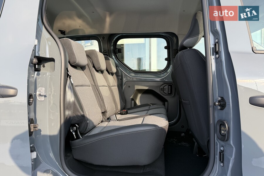 Renault Express - фото 19