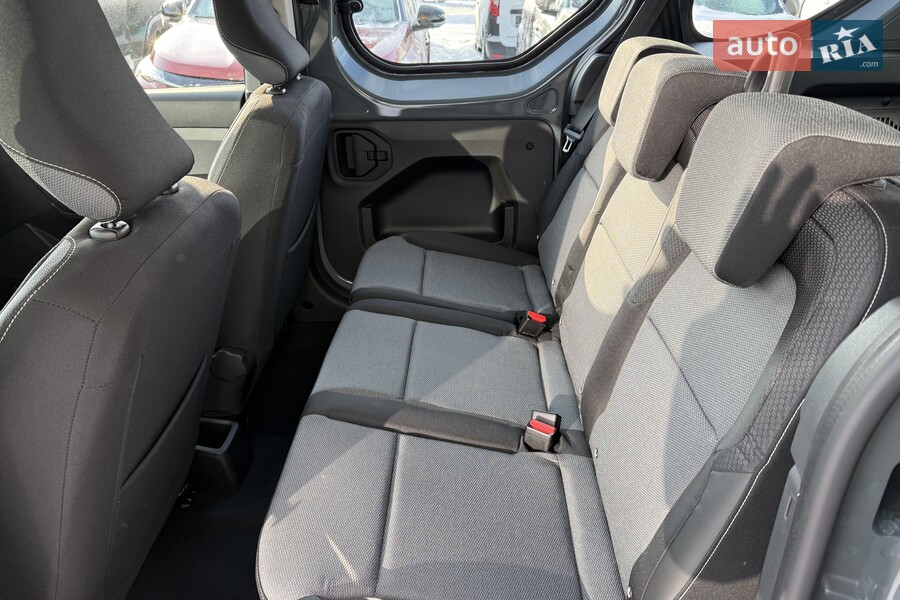 Renault Express - фото 24