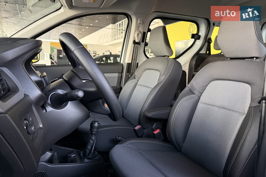 Renault Express - фото 19