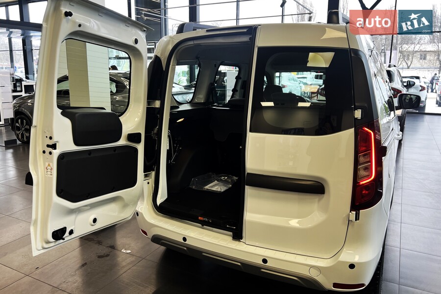 Renault Express - фото 8