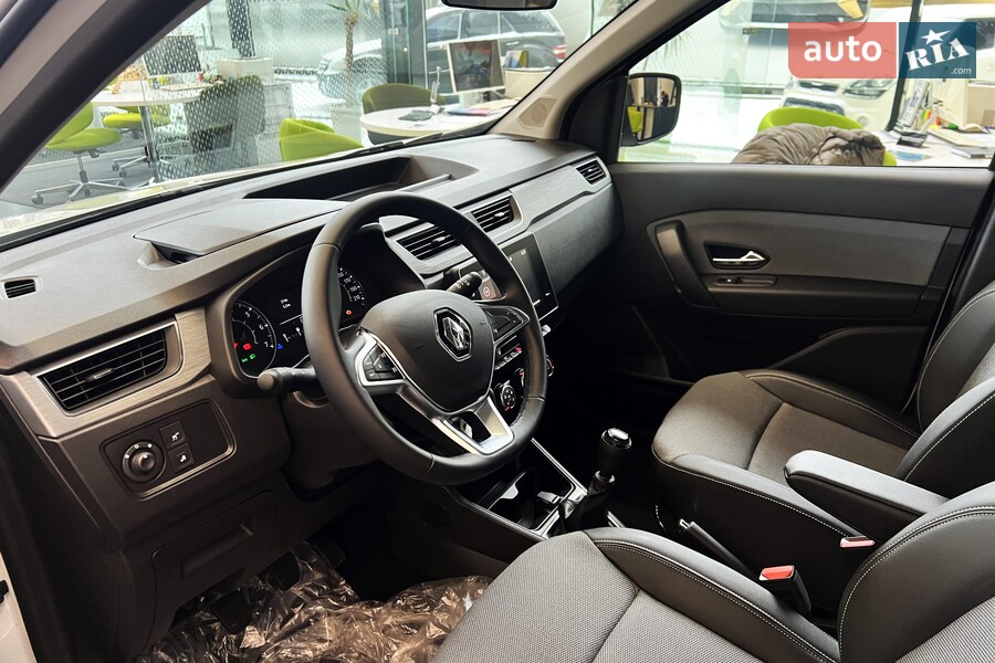 Renault Express - фото 12