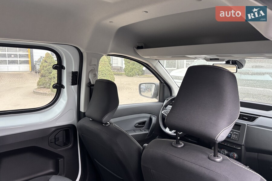 Renault Express - фото 11