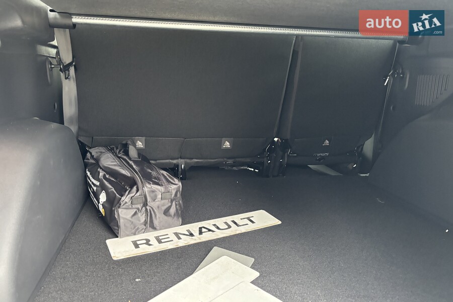 Renault Express - фото 12