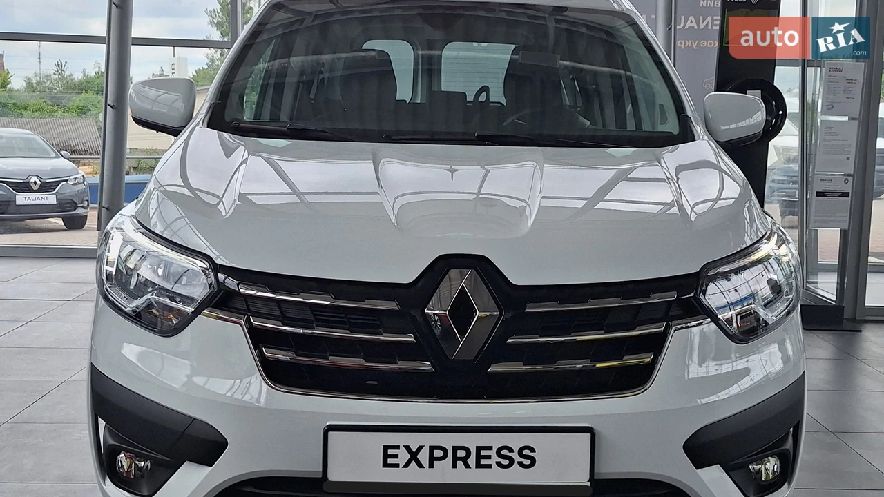 Renault-0