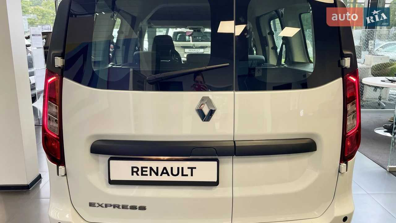 Renault-14