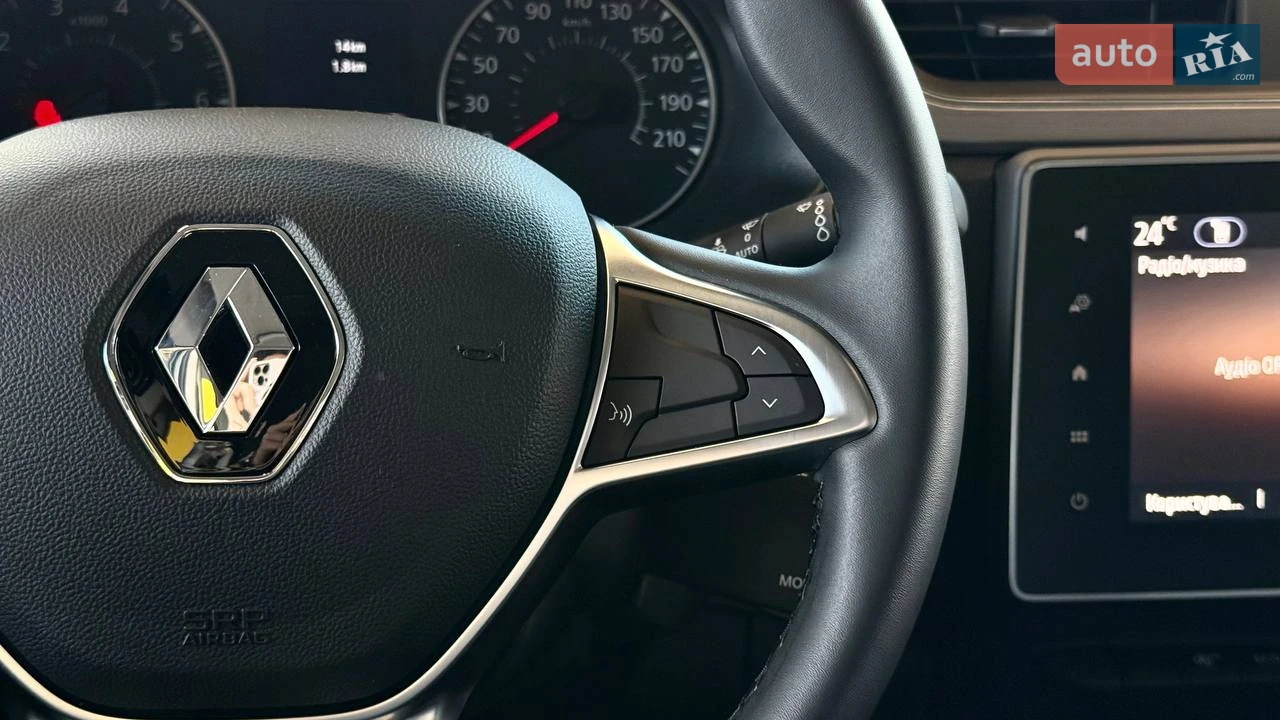 Renault-15