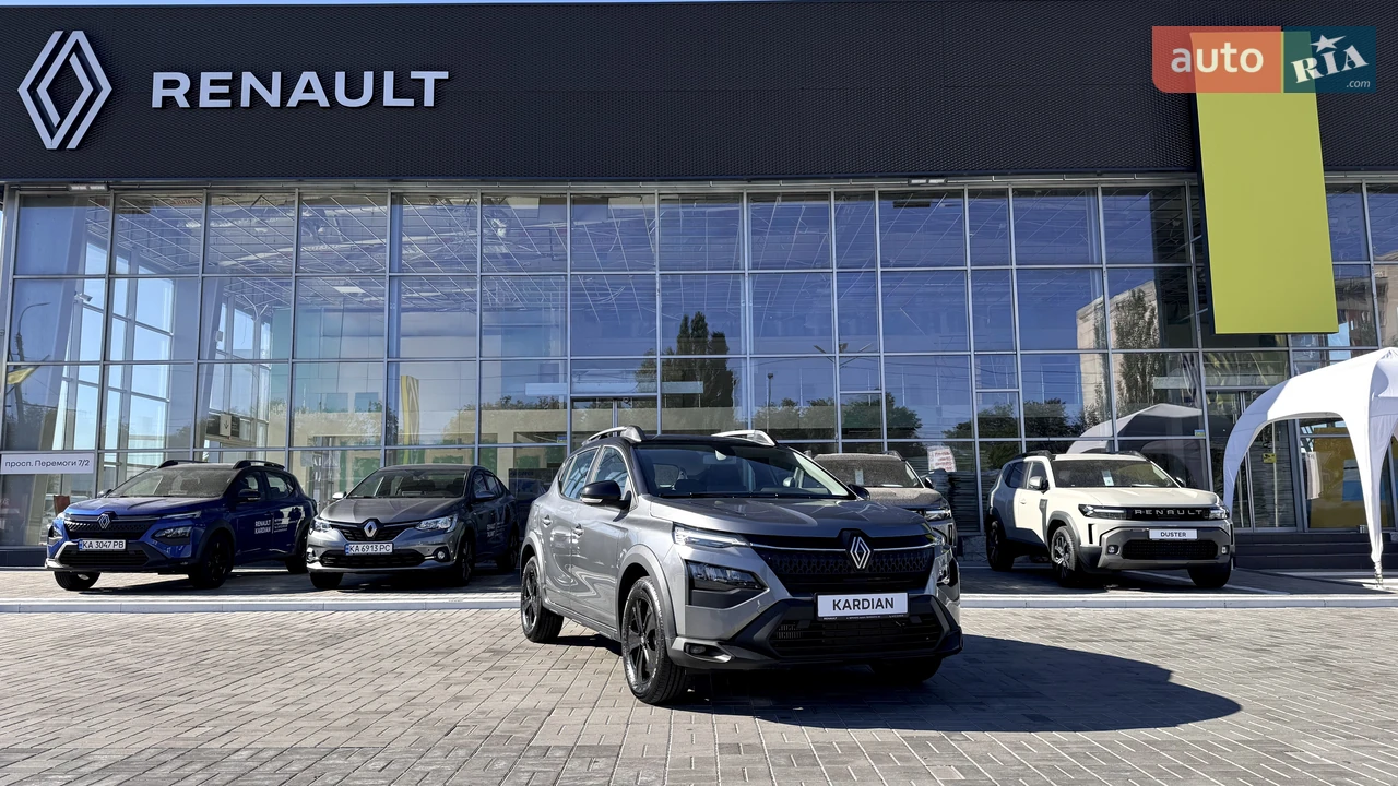 Renault-8