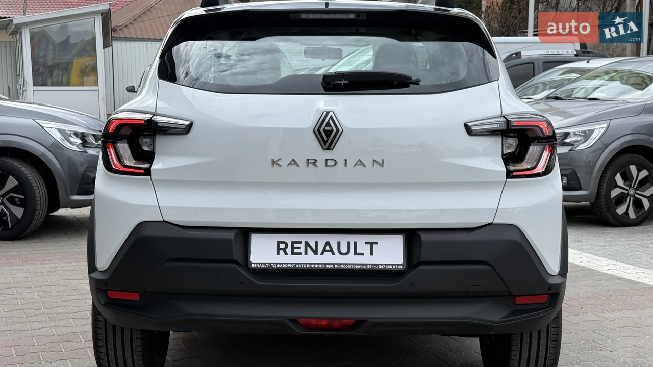 Renault-9