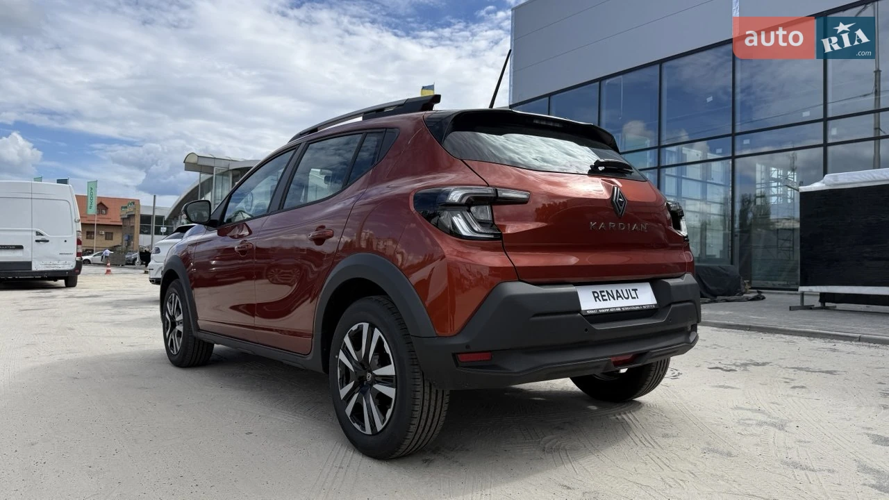 Renault-9