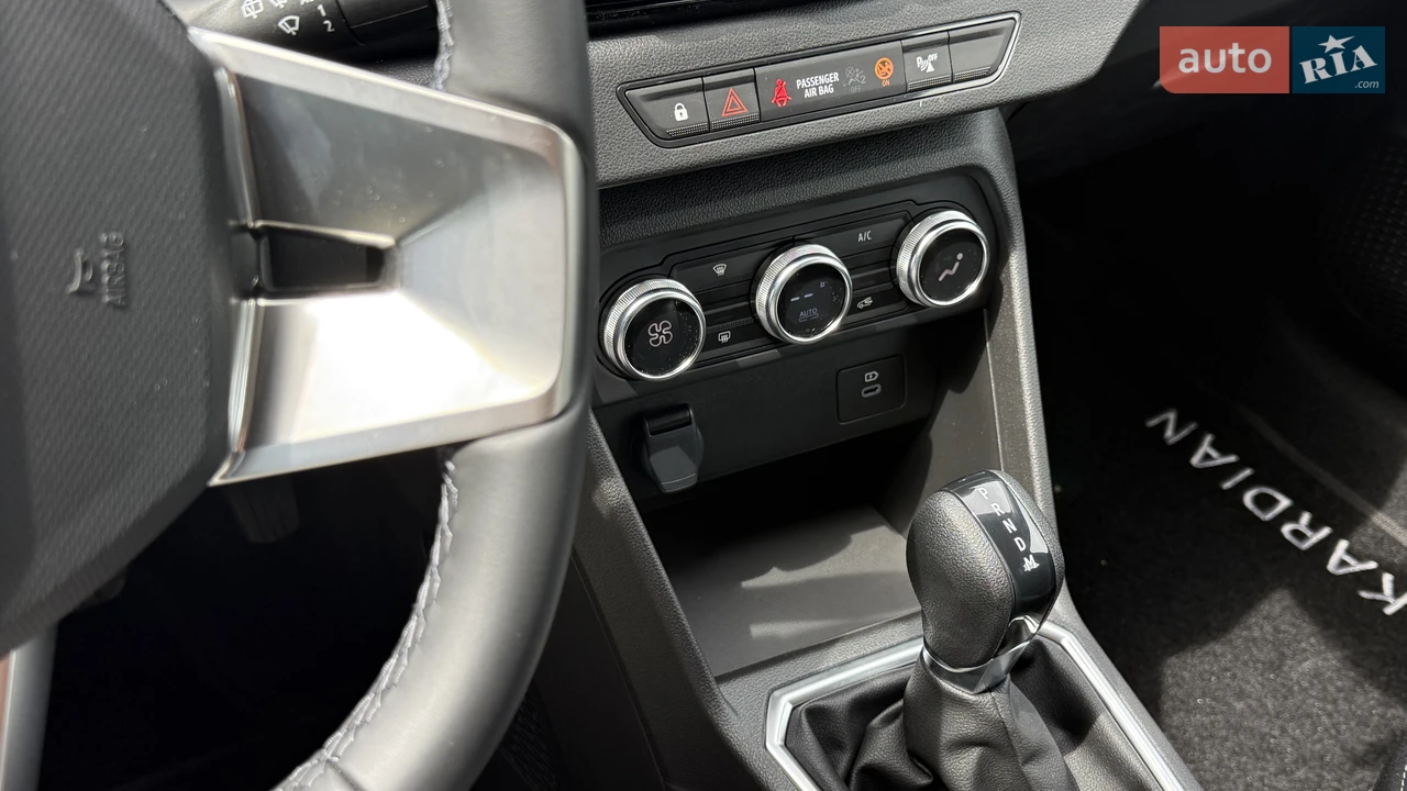 Renault-15