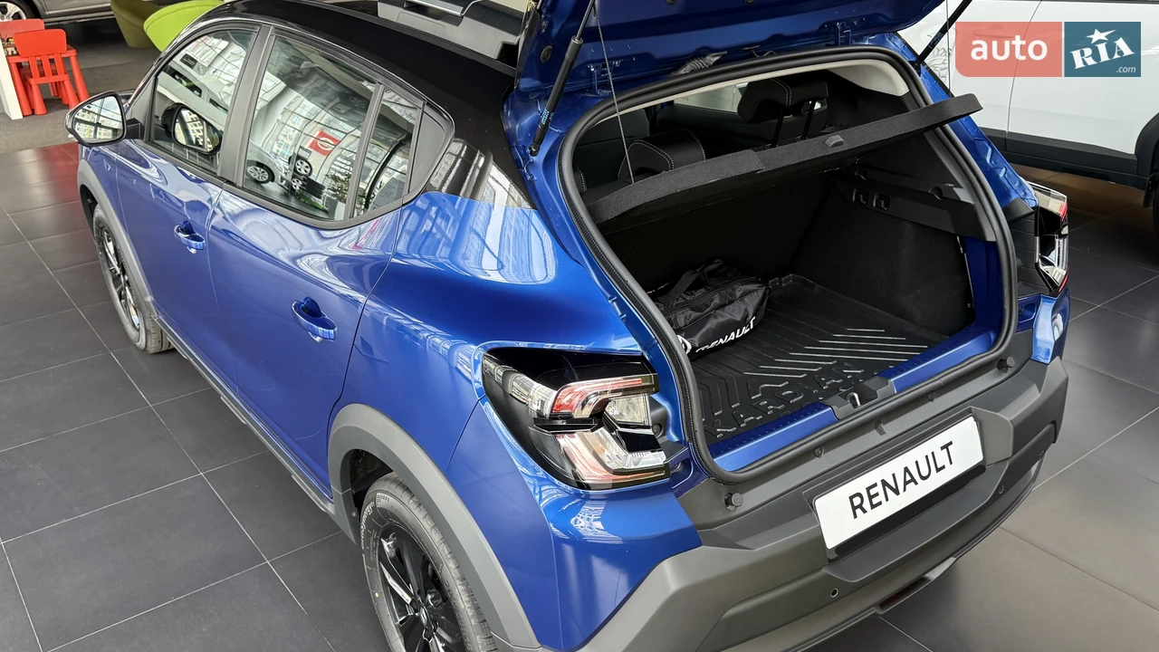 Renault-9