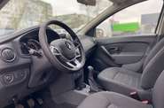 Renault Logan Life+