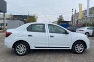 Renault Logan Life+