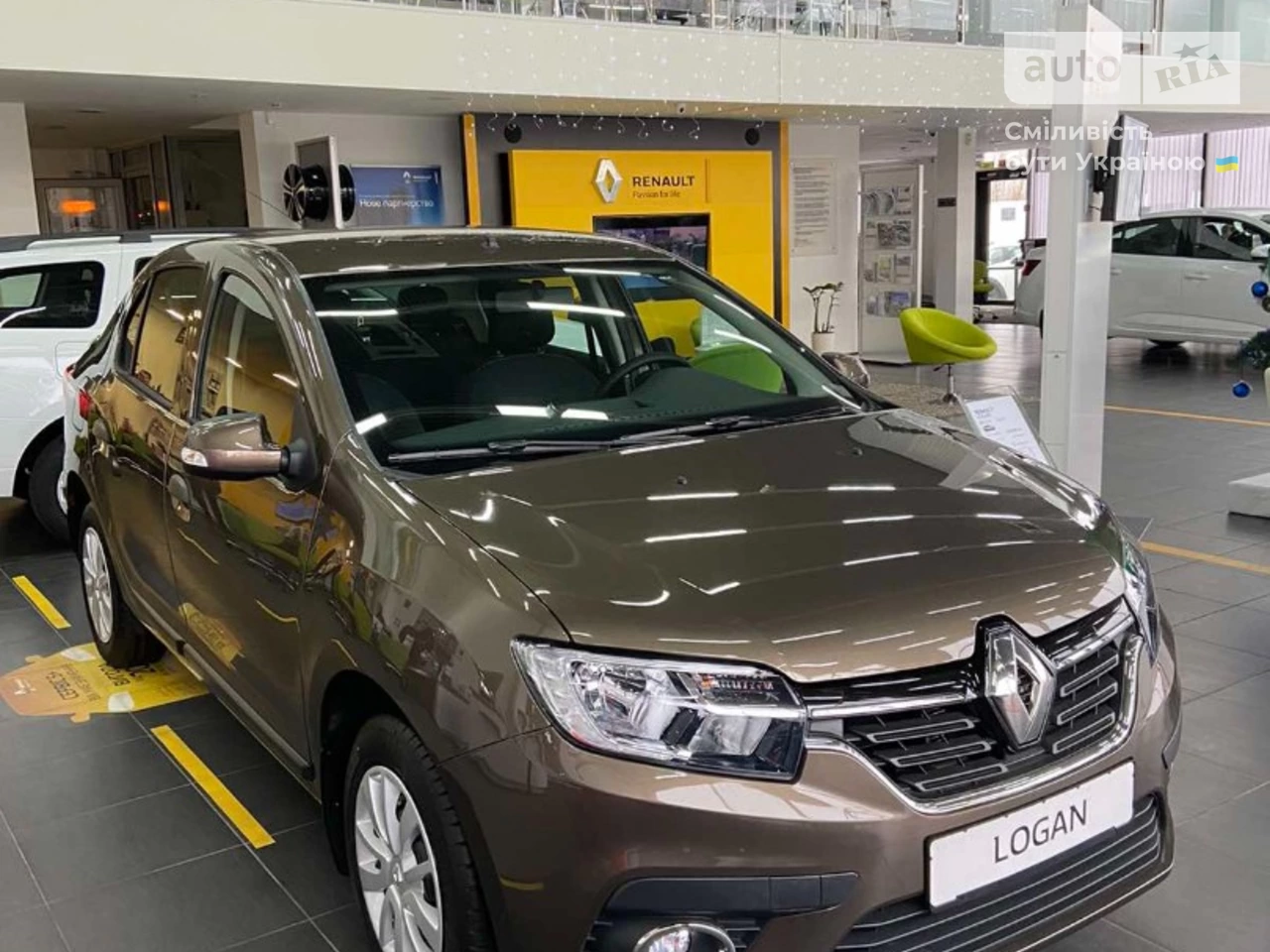 Renault Logan Life+