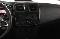 Renault Logan Life+