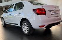 Renault Logan Life+