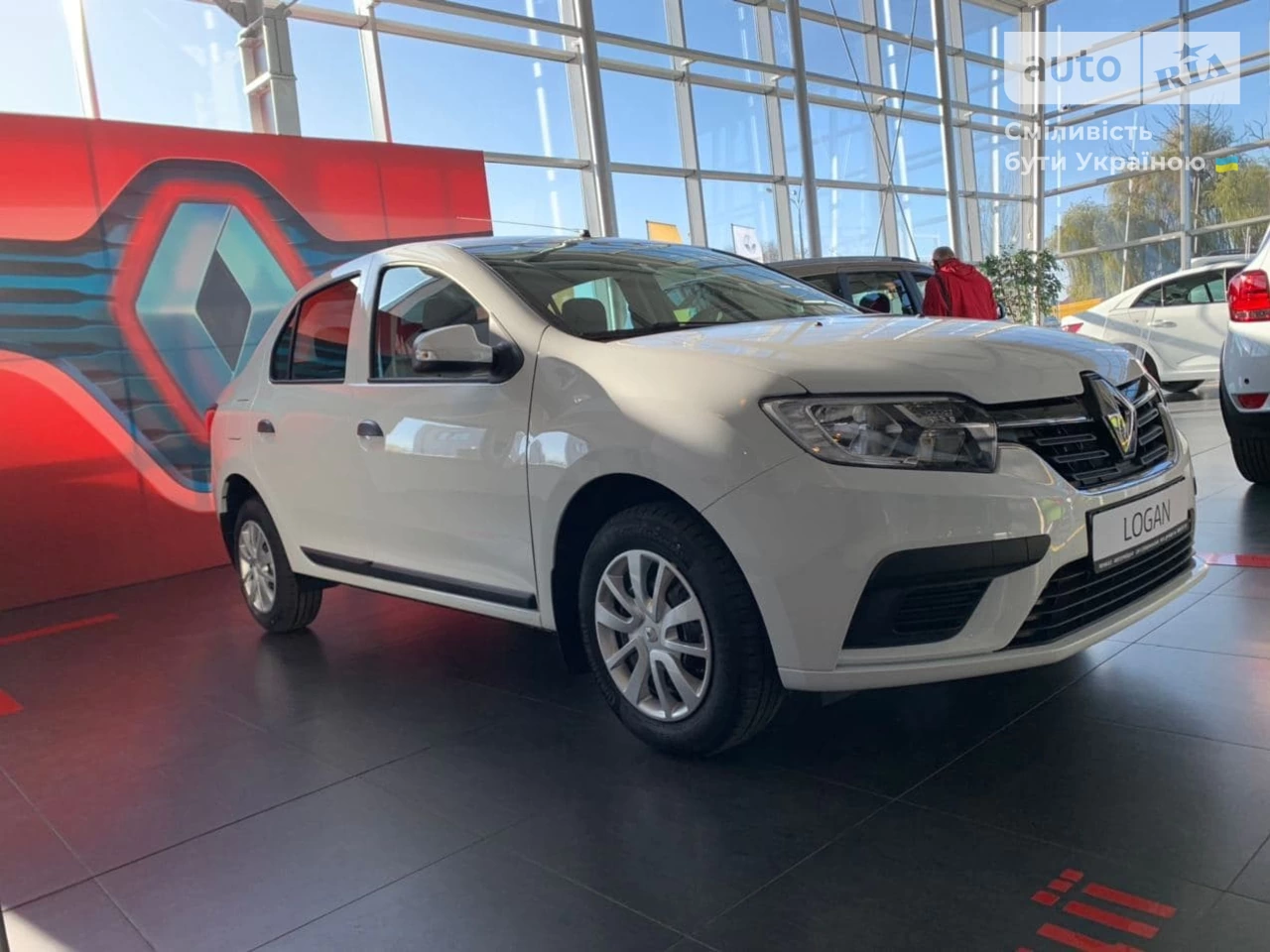 Renault Logan Life+