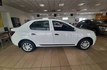 Renault Logan Life+