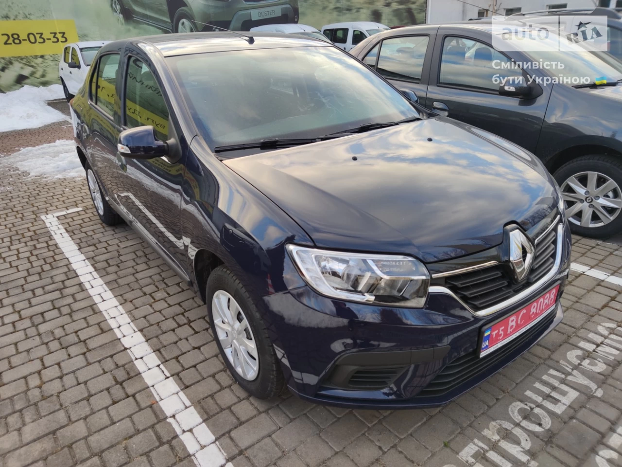 Renault Logan Life+