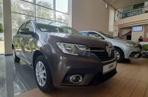 Renault Logan Life+