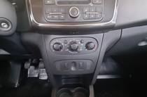 Renault Logan Life+