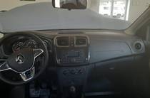 Renault Logan Life+