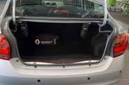 Renault Logan Life+