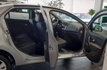 Renault Logan Life+