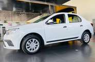 Renault Logan Life+