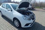 Renault Logan Life+