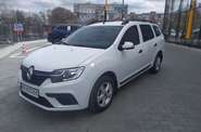 Renault Logan Life+