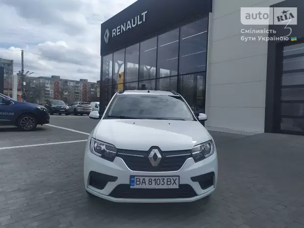 Renault Logan Life+