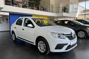 Renault Logan Life+