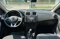 Renault Logan Life+