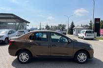 Renault Logan Life+