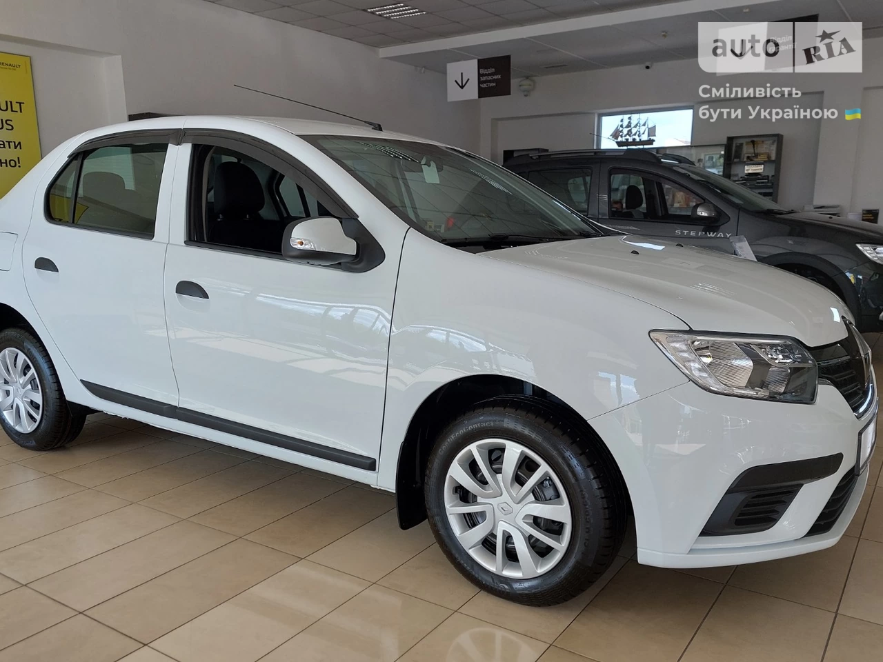 Renault Logan Life+