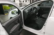 Renault Logan Life+