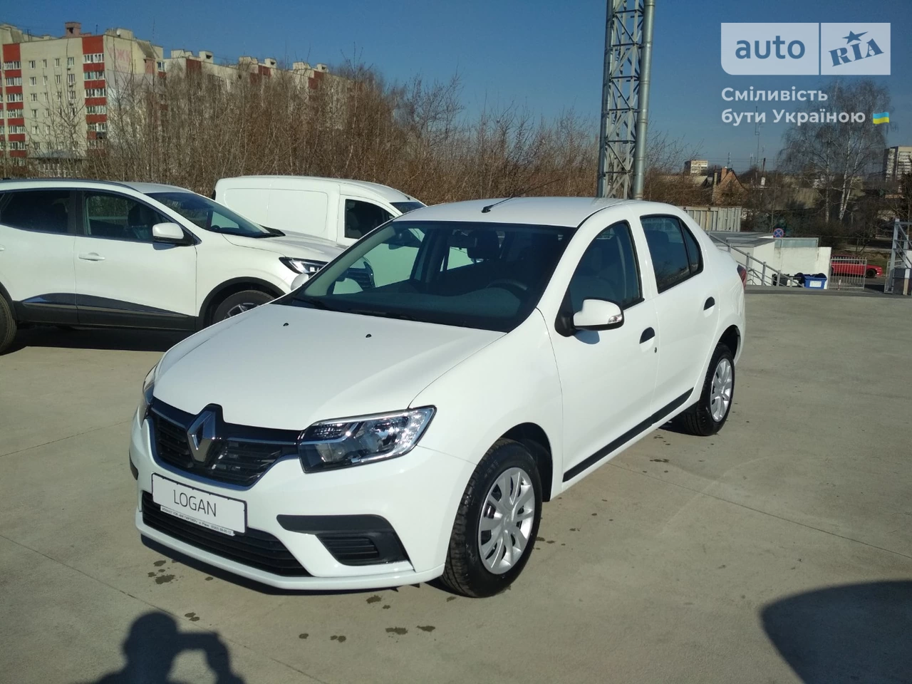 Renault Logan Life+