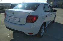 Renault Logan Life+