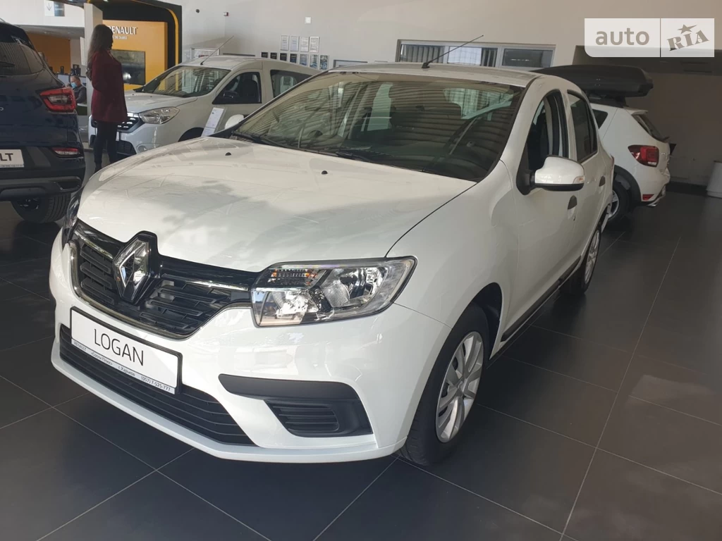 Renault Logan Life+