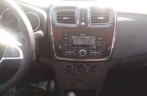 Renault Logan Life+