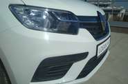 Renault Logan Life+