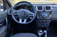 Renault Logan Life+