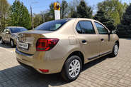 Renault Logan Life+