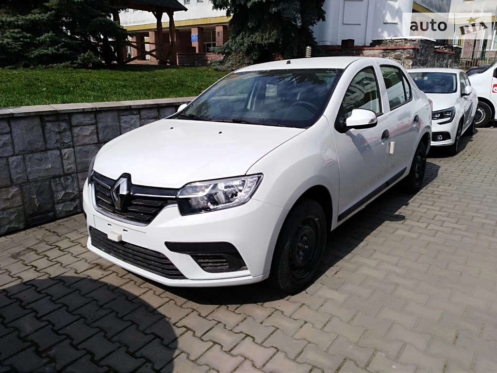 Renault Logan Life+