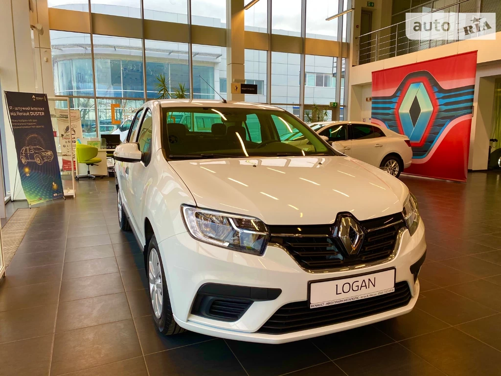 Renault Logan Life+