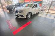 Renault Logan Life+