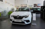 Renault Logan Life+