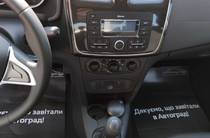 Renault Logan Life+