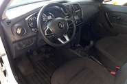 Renault Logan Life+